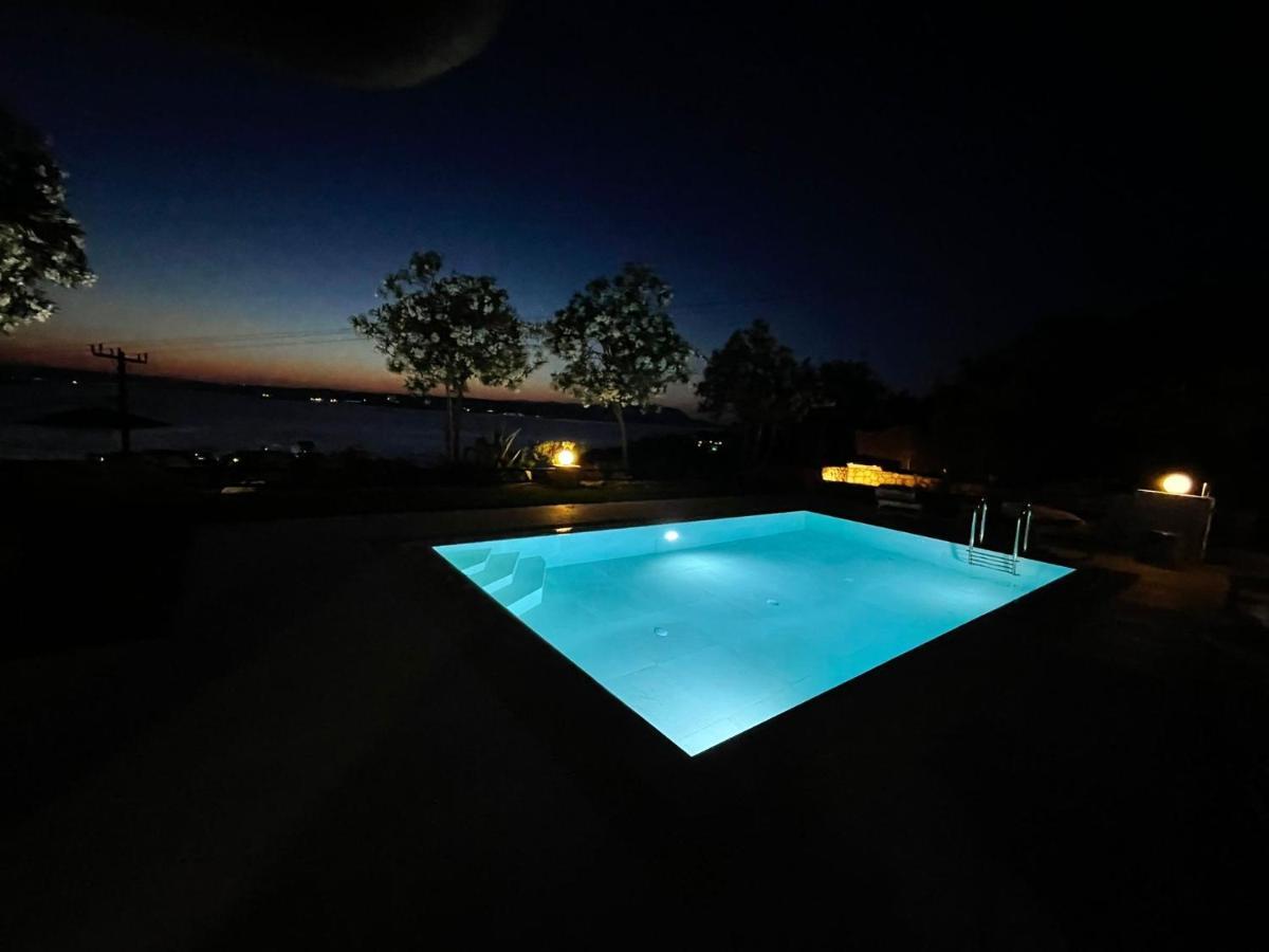 Shigaya Boutique Villa Плака Екстериор снимка