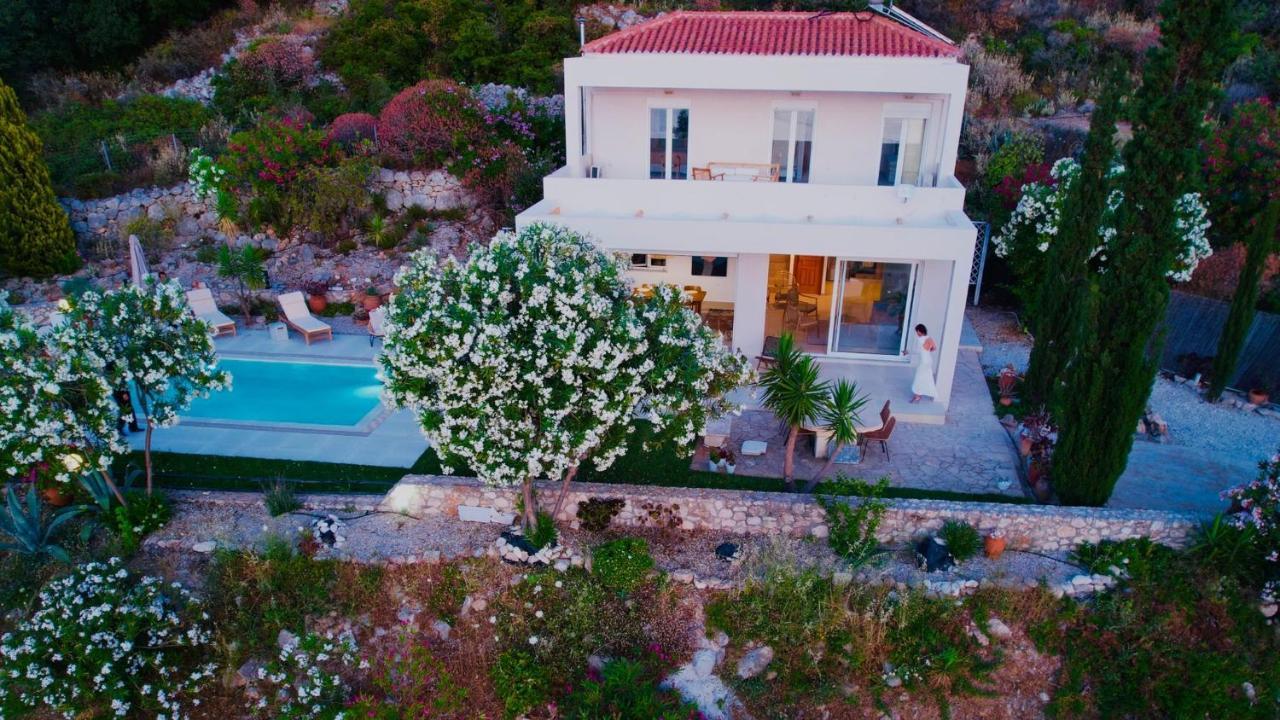 Shigaya Boutique Villa Плака Екстериор снимка